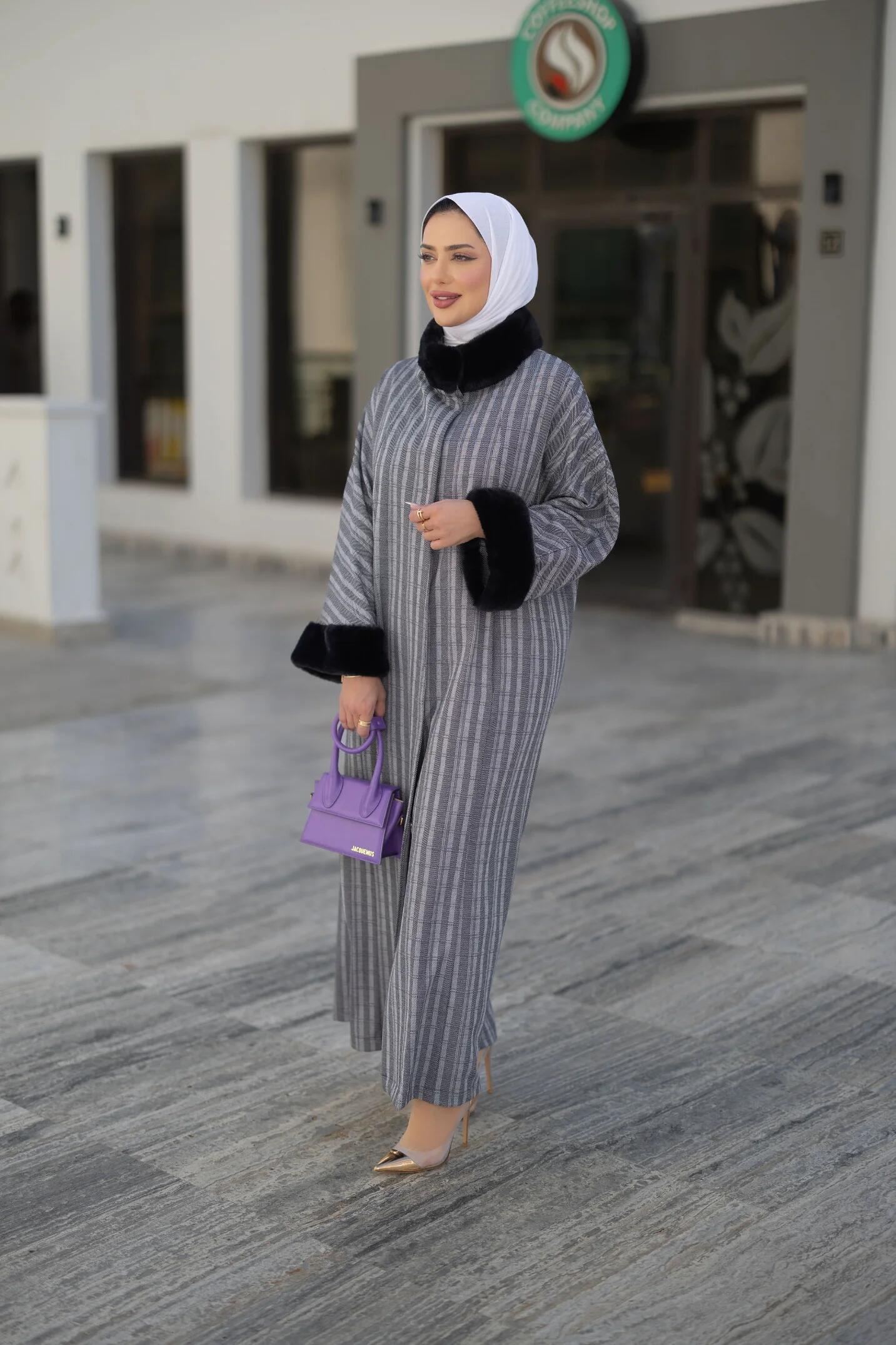 جاكيت شتوي طويل من التريكو