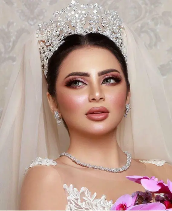 12-246 - تاج image 0