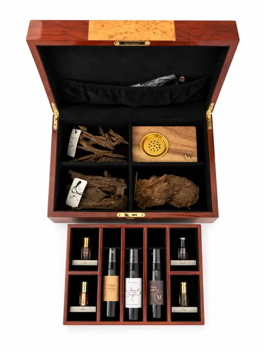 WHITE OUD SIGNATURE  Luxury Oud Gift Collection limited edition image 2