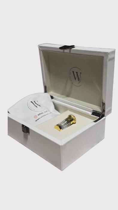 White Oud VIP Gift Box صندوق جلد من وايت عود هديه image 1