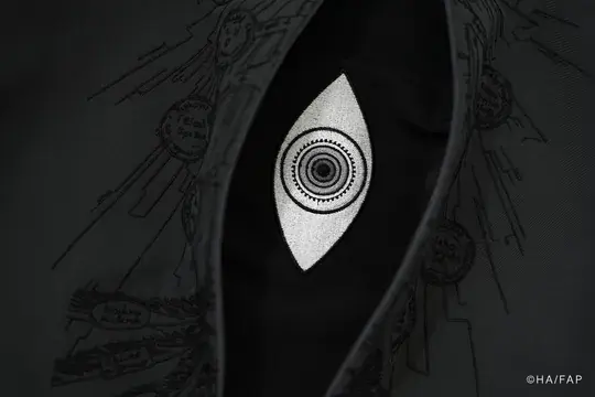 Gate of Truth Coat image 2
