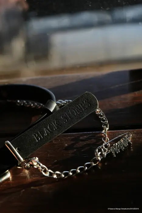NANA Choker image 2