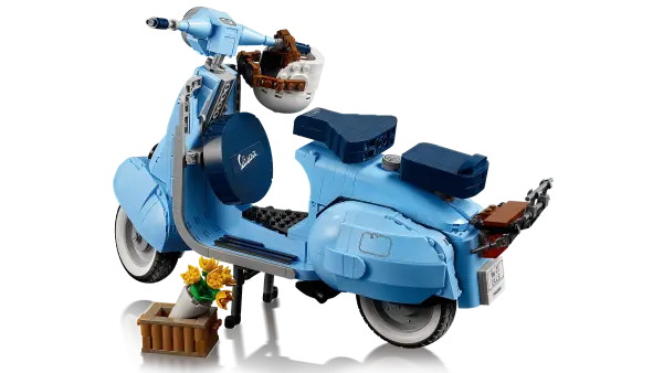 LEGO icons vespa 125 image 2