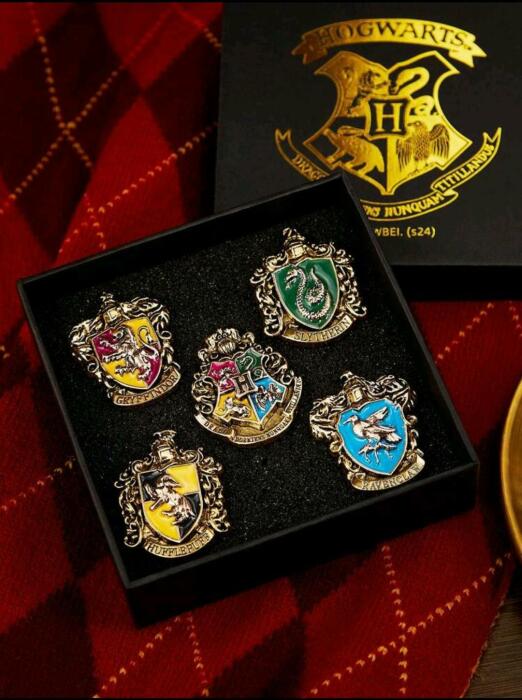 Harry Pother 5pcs/Set Badge Brooches image 0