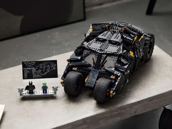 LEGO - Batmobile Tumbler image 5