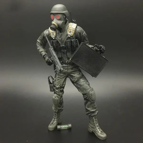 Resident Evil 10th Anniversary Series 1 Hunk Action Figure image 3
