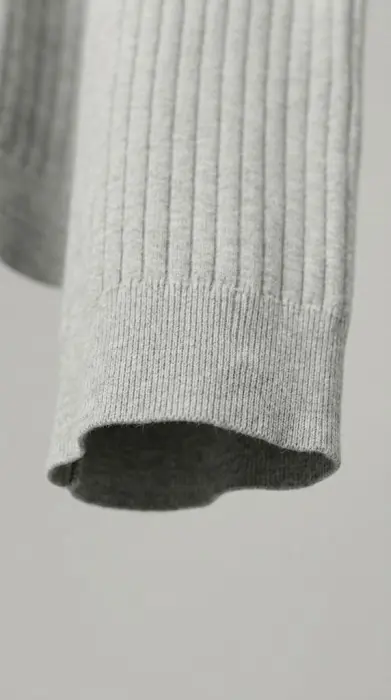 A09-بلوزة-رمادي image 3