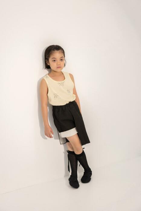pleats short pant image 0