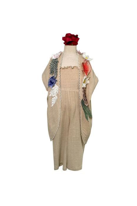 Jumpsuit with flora Cape image 6