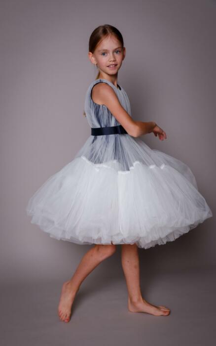 Summer dress image 3