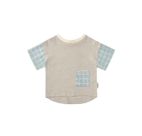 over size shirt image 2