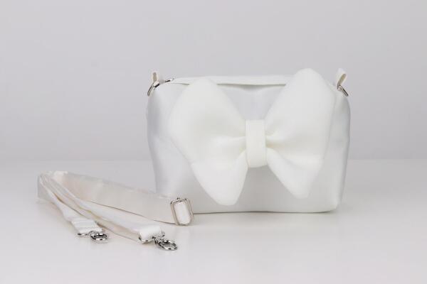 Bow Bag image 0