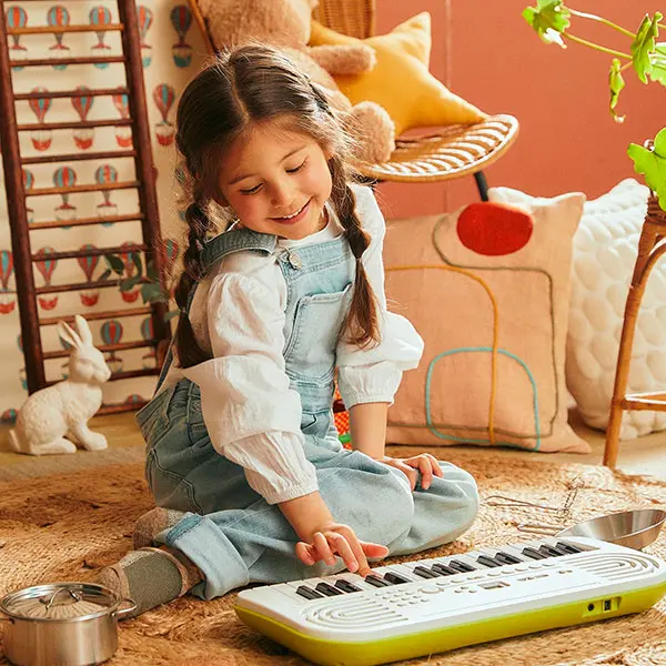 CASIO Electronic Musical Keyboard for Kids, 32 Mini Keys - SA-50H2 image 0