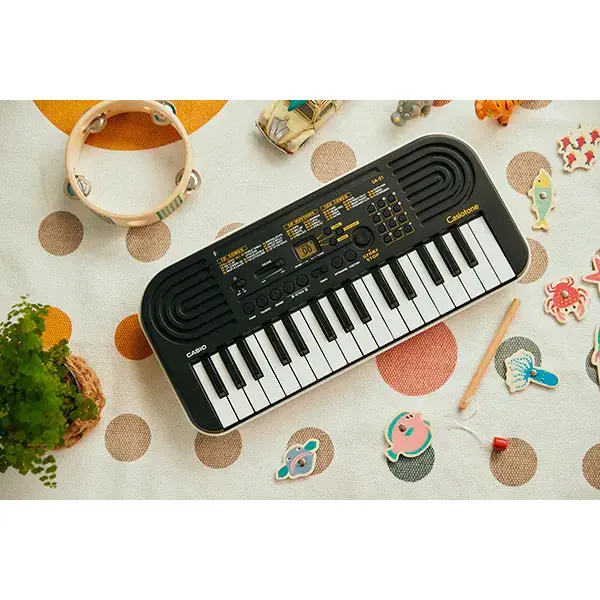 CASIO Electronic Musical Keyboard for Kids, 32 Mini Keys - SA-51H2 image 0