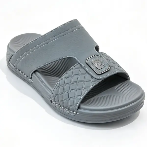 SLIPPER MN image 0