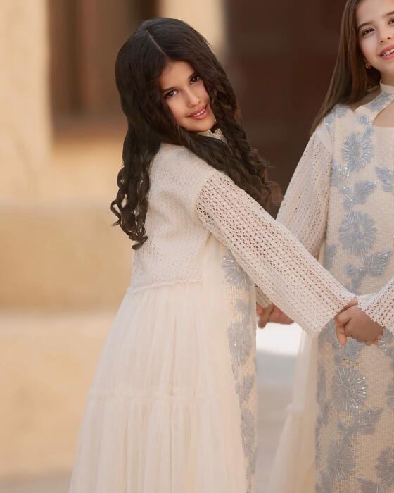 Net kaftan image 3
