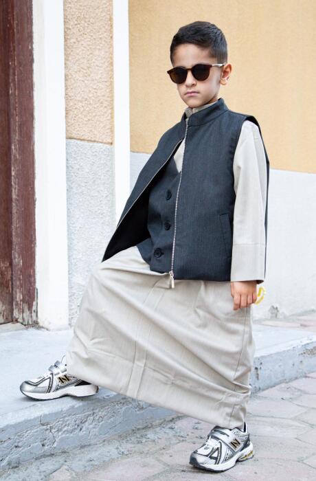 Camel Vest  image 0