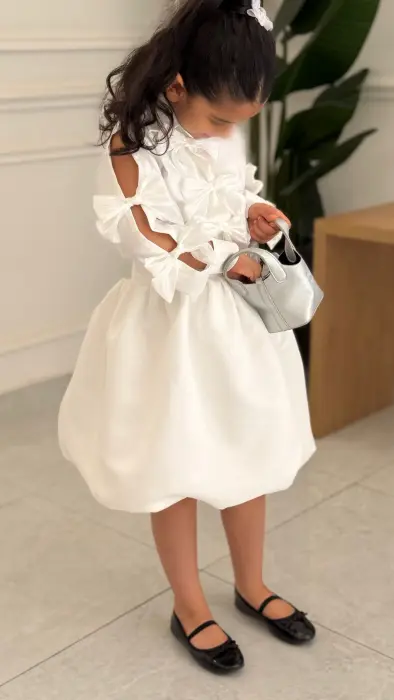 White Bow Set image 1