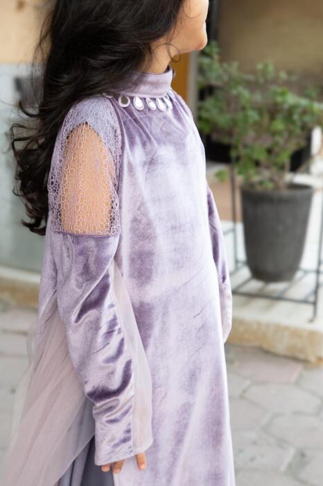 Purple Velvet kaftan image 3