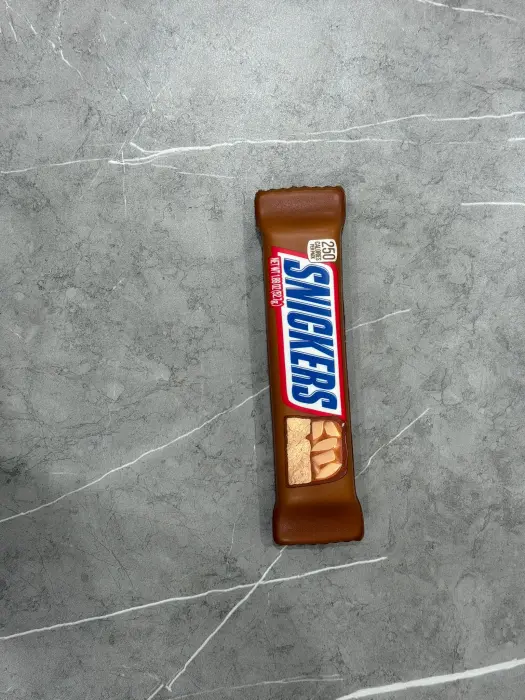 سكوشي "سنيكرز" image 0