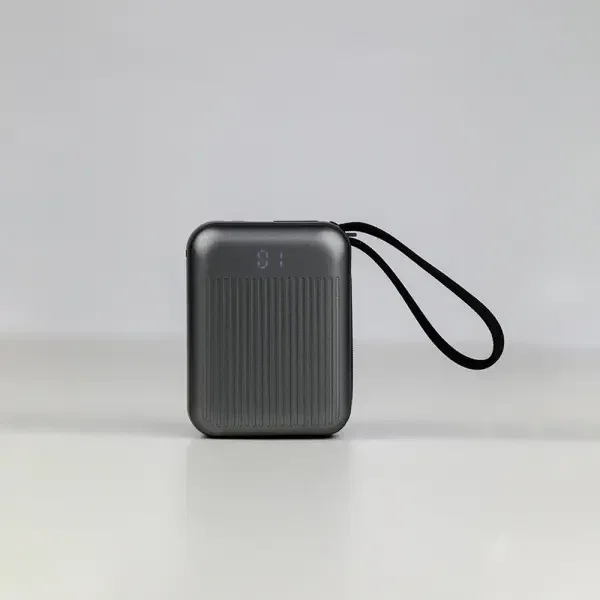 بطارية متنقلة بقوه 10 الاف ملي امبير 22.5W image 5