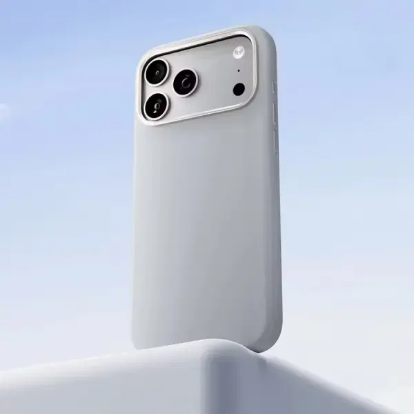 كفر ابيض 18/17 برو ماكس مدمج ماك سيف LEVELO IRIS Silicone image 3