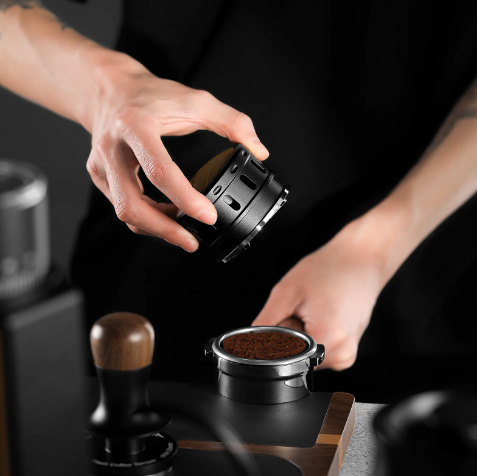 Falcon Gravity Coffee Distributor-51mm image 6