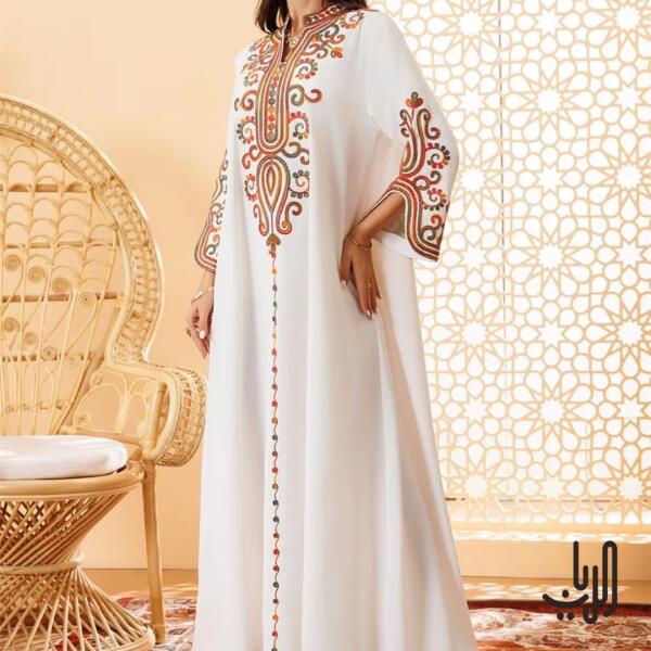 دراعة نسائية انيقة فضفاضة مطرزة  image 3