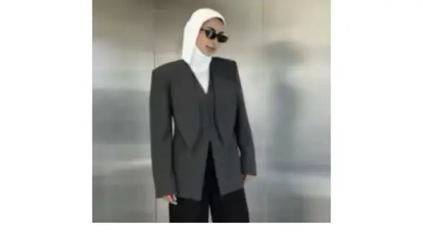 بليزر عملي بتصميم هندسي غير منتظم  image 0