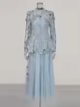 بدله دانتيل خلابه تخطف الأنظار image 2