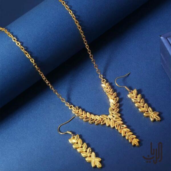 مجموعة إكسسوارات نسائية image 0