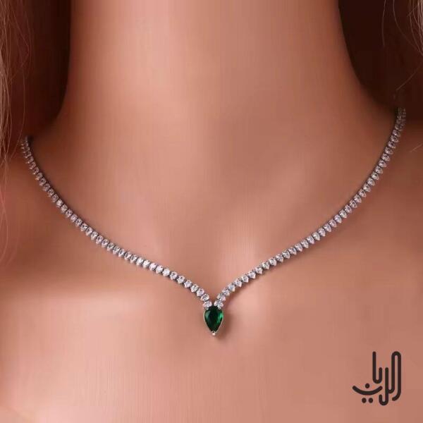 قلادة مرصعة بسلسلة من الزركون image 1