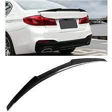 سبويلر جناح صندوق السيارة باللون الأسود اللامع لسيارة BMW الفئة الخامسة F10 M4 Style 2017-2010 image 1