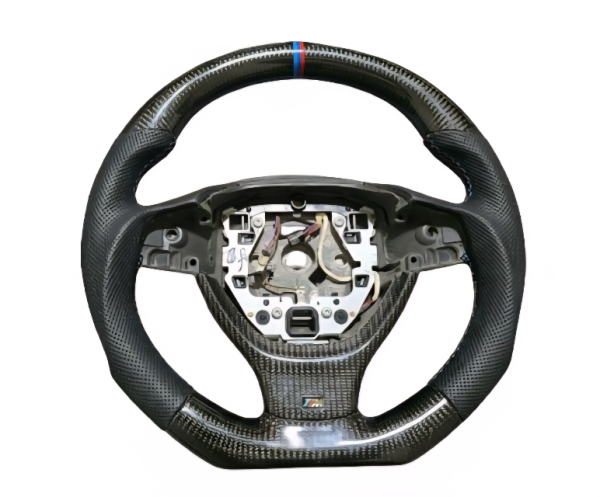 عجلة قيادة كربون فايبر مع جلد لسيارات BMW الشكل الاصلى F10 image 0
