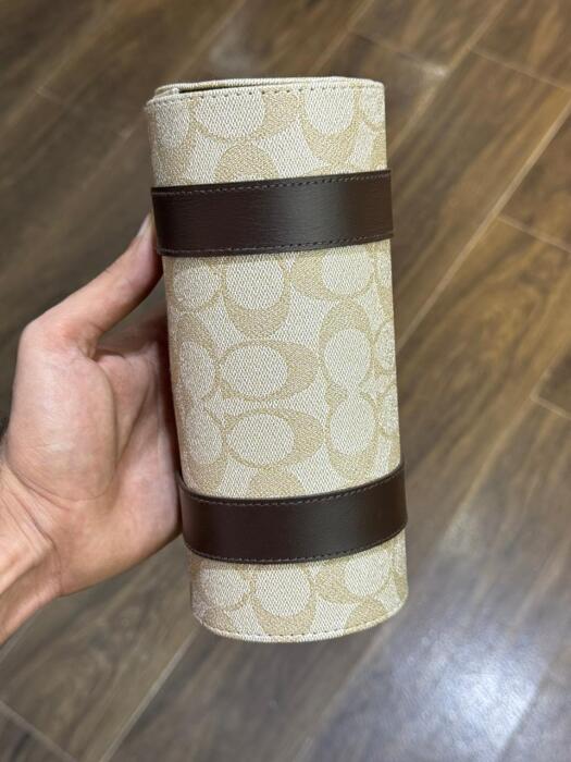 BOX GUCCI WHITE  image 1