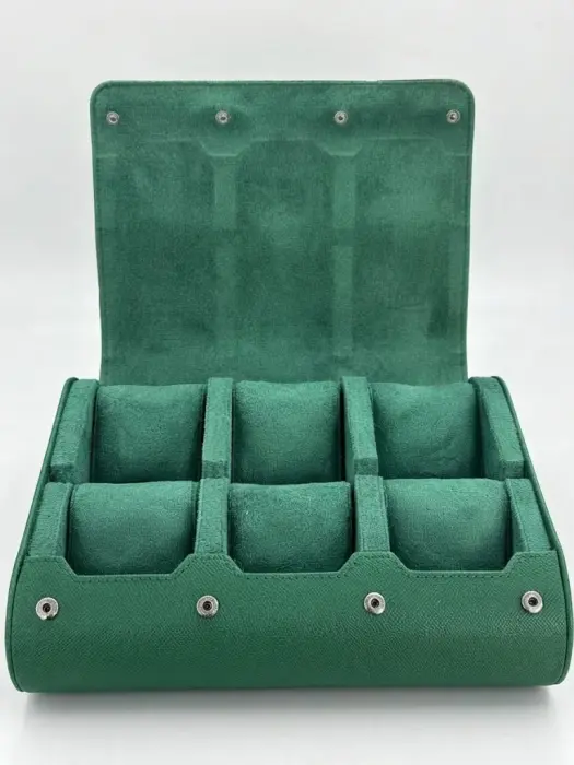 Box 6 GREEN  image 0