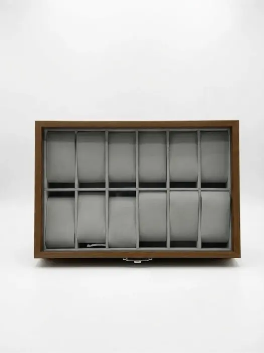 BOX  12 wood  image 0