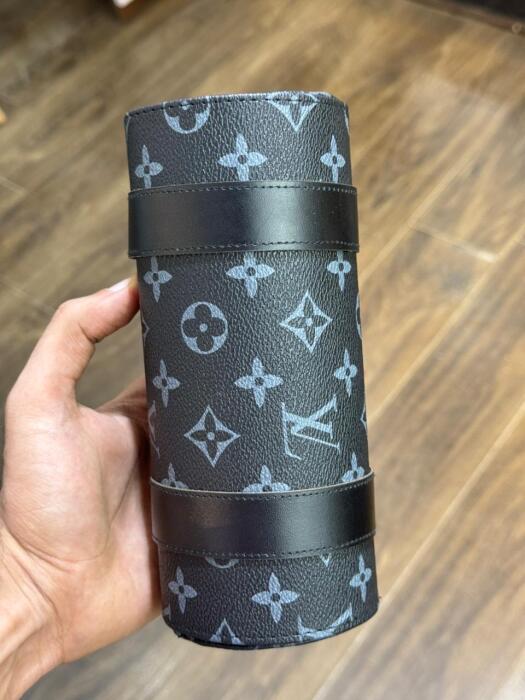BOX LV BLACK  image 1