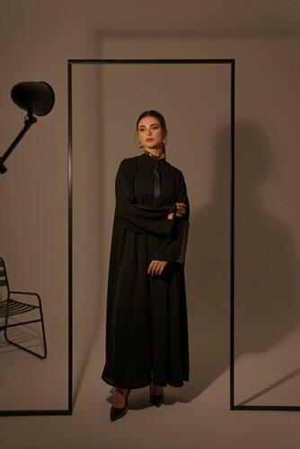 Elegant 2 image 1