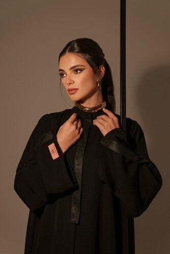 Elegant 2 image 4