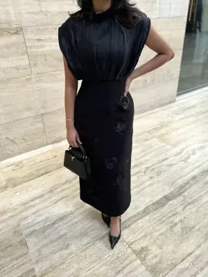 Noire Dress image 1