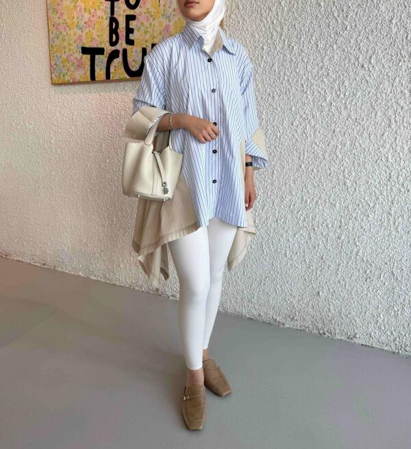 Blue shirt image 0