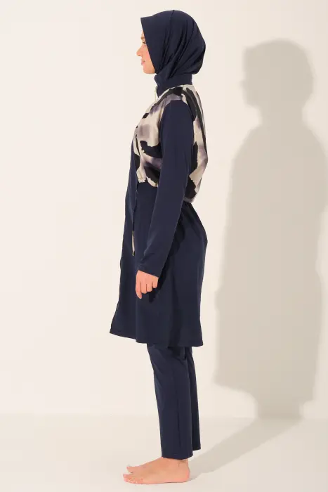 405-burkini navy with short jacket  image 3