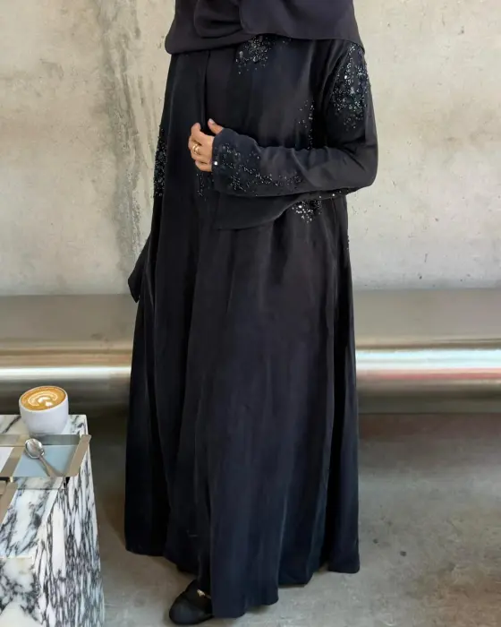 glam  image 5