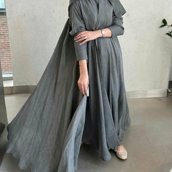 fin - light grey image 1