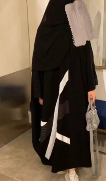 ستريبس image 2