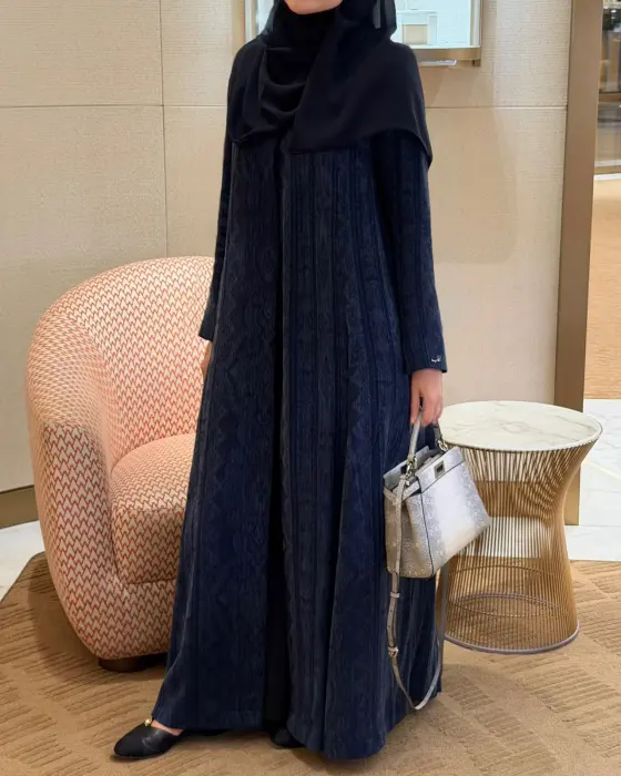 Vale - navy blue image 3