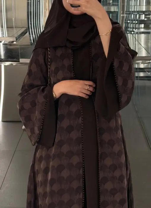 Lana / brown image 1