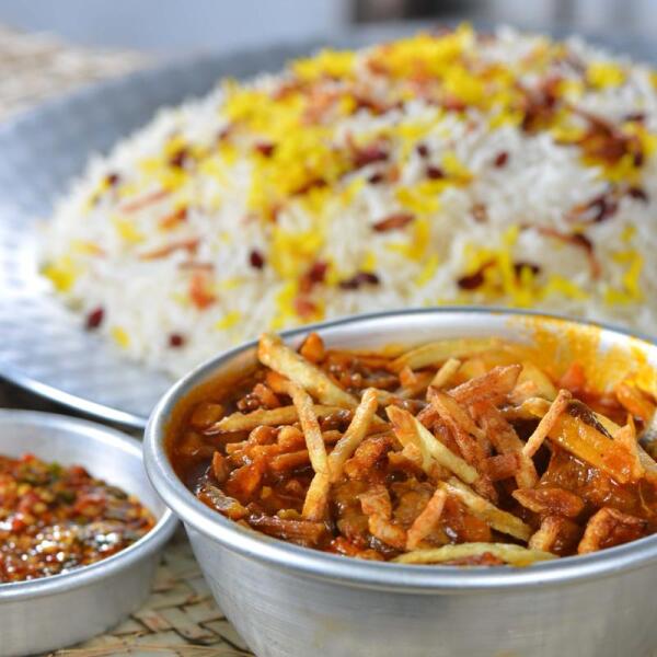 رز ابيض مع مرق قيمة image 0