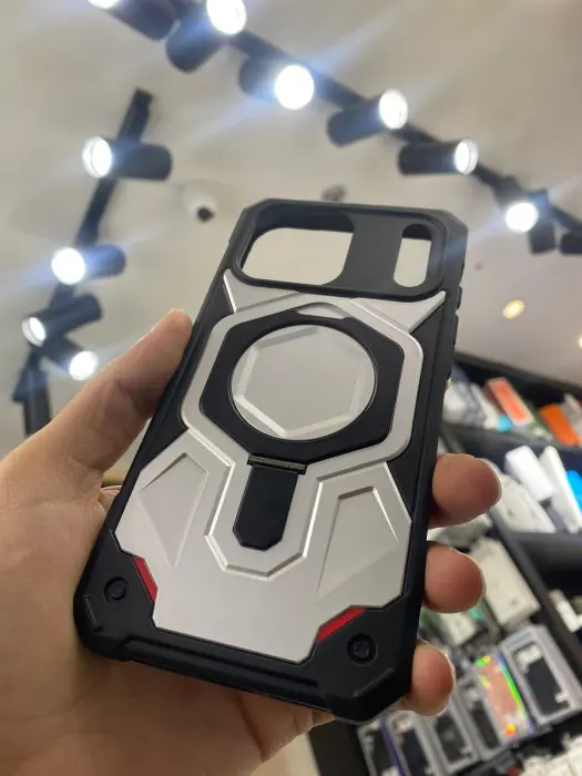 كفر معدن مع مسكة وستاند خاص بتلفون I PHONE 17 PRO MAX image 1